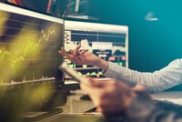 Top 10 cổ phiếu tăng/giảm mạnh nhất tuần: Tuần giao dịch đầy 'nước mắt'